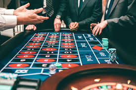 7 Ways to Earn Money from Gambling (Risk Guide)